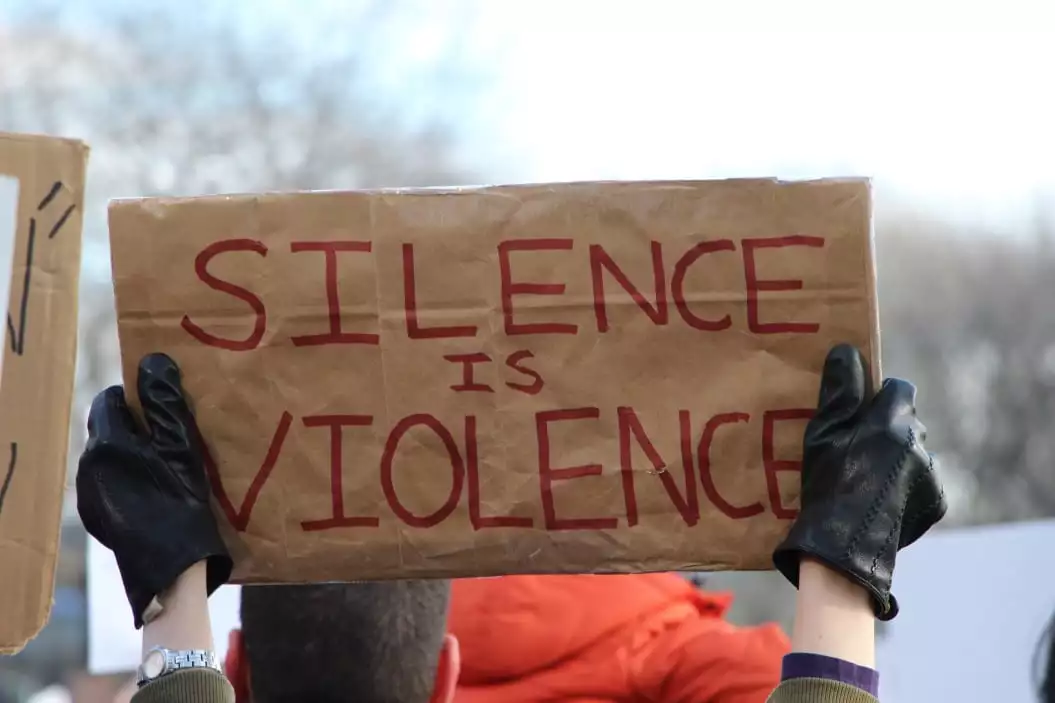 how-to-respond-to-political-moments